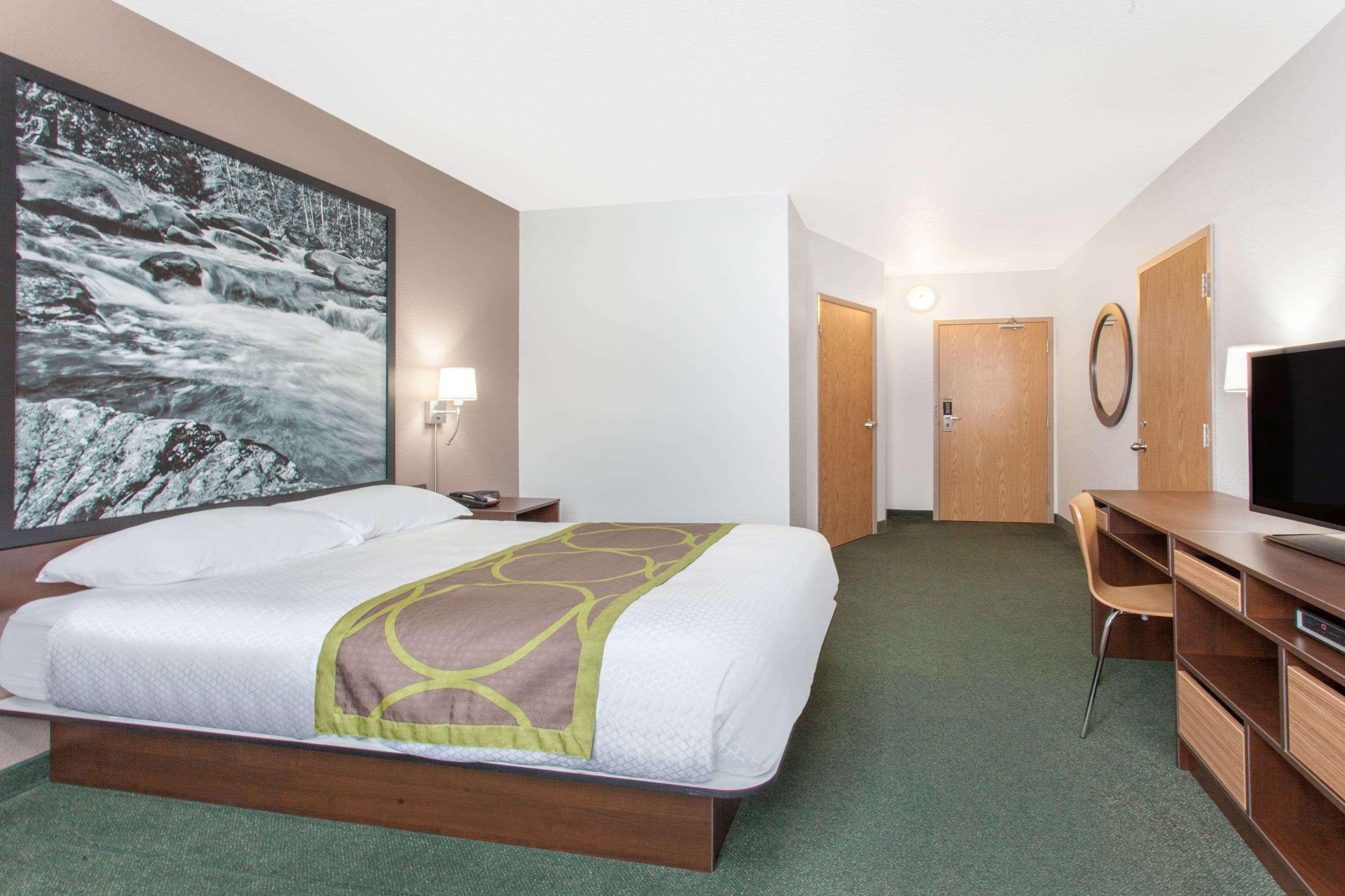 Super 8 By Wyndham Kenora Hotel Luaran gambar